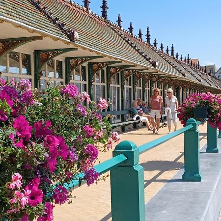 Appartement Blankenberge Zeedijk Aan De Pier المظهر الخارجي الصورة